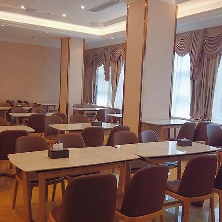 Nanxiong Vienna Hotel מראה חיצוני תמונה